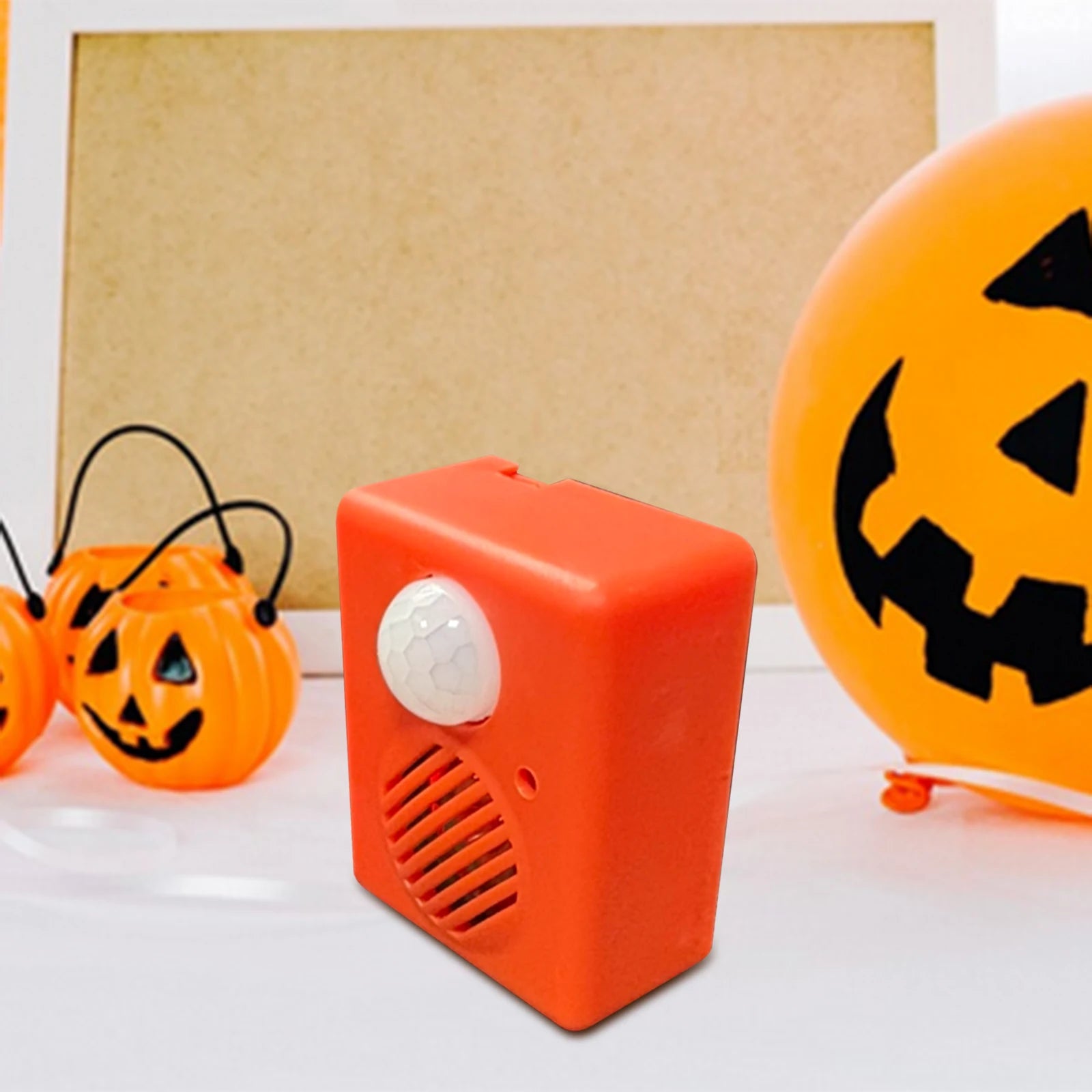 Halloween Sound Player with Spooky Sound Effects Wireless Bluetooth Horror Speaker Box for Halloween Scary Scream Noise Maker
