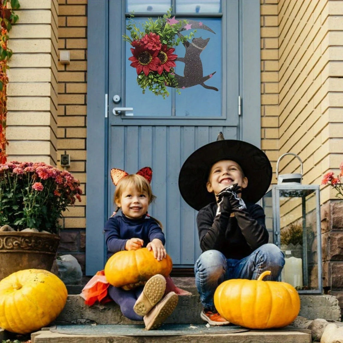 Halloween Moon Cat Wreath, 11.81 Inch Moon Shape Artificial Flower Wreath with Cat, Halloween Wreath for Front Door Wall