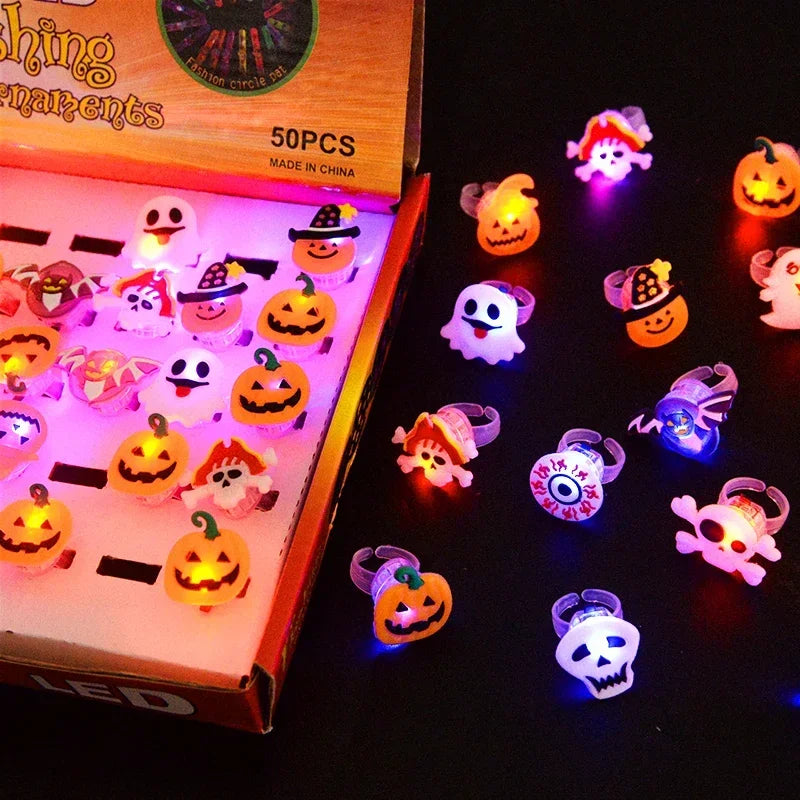 LED Luminous Halloween Rings Creative Pumpkin Ghost Skull Glowing in Dark Finger Rings Lights Jewelry Party Gifts