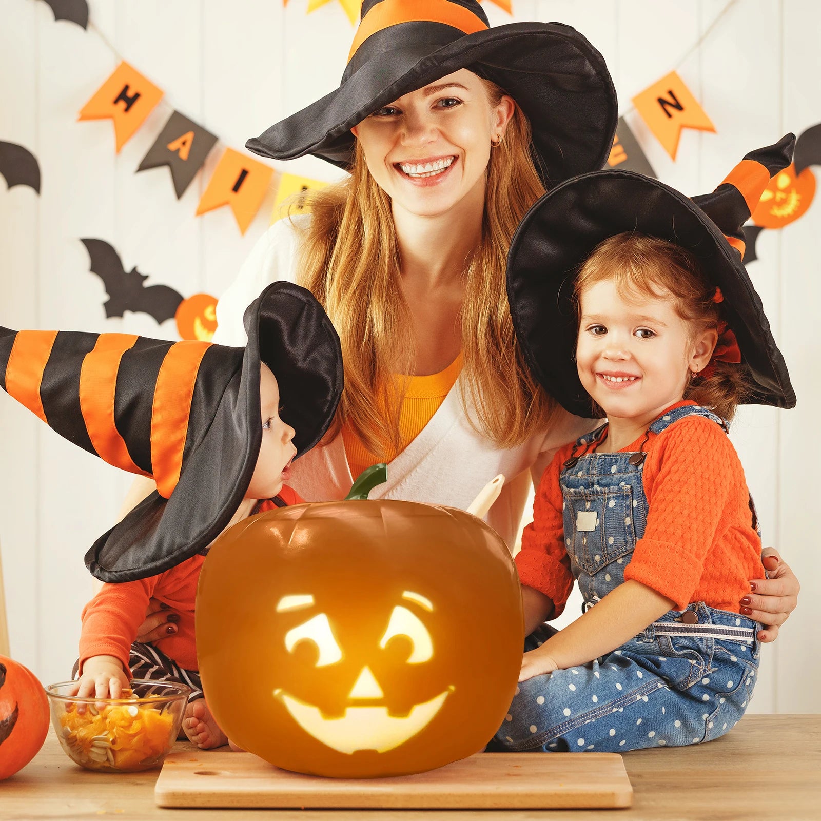 Halloween Decorations Pumpkin with Built in Video Projector Speaker Animated Singing Pumpkin Haloween Party Decor Supplies