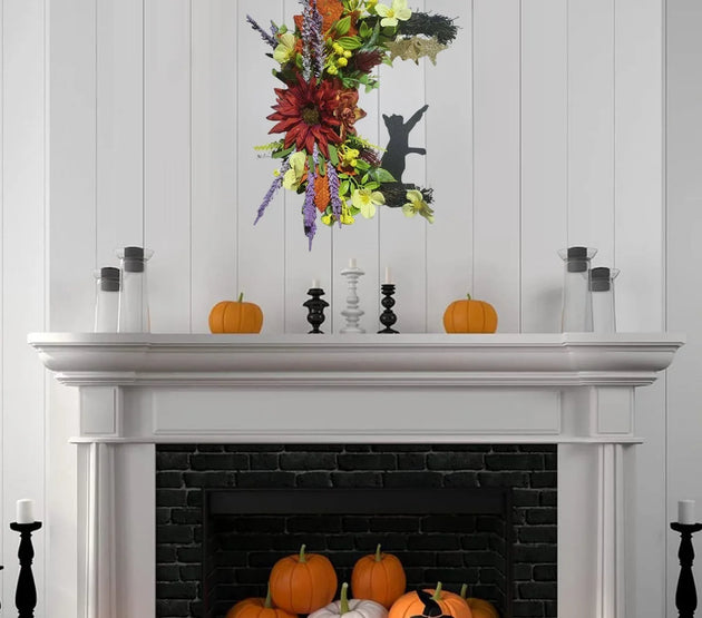 Halloween Moon Cat Wreath, 11.81 Inch Moon Shape Artificial Flower Wreath with Cat, Halloween Wreath for Front Door Wall