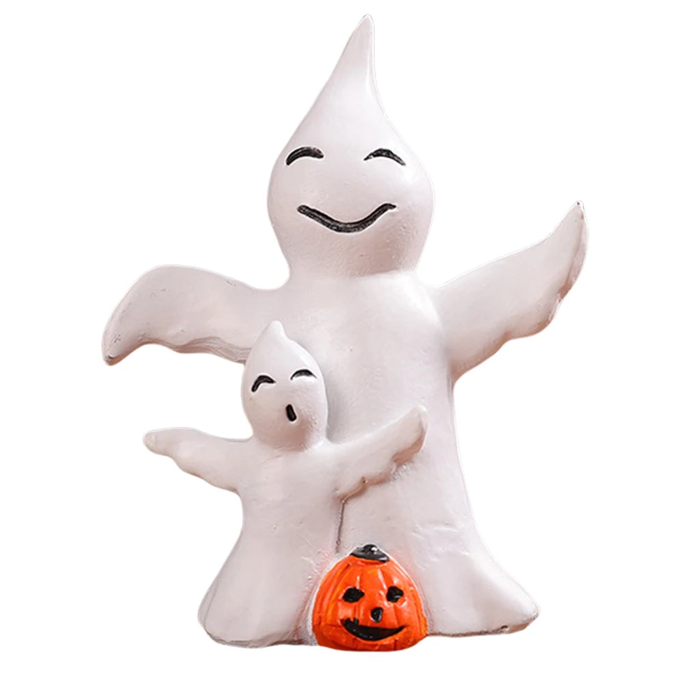 Halloween Spooky Miniature Statue Figurine Resin Mini Skull Ghost Decor Micro Skull Ghost Landscape for Haunted House Decoration